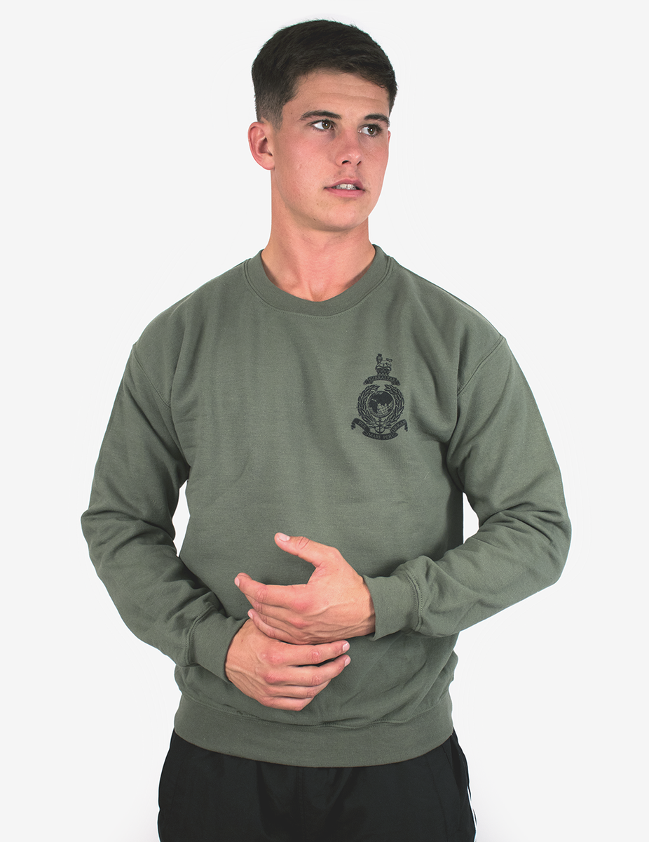 Army green top crew neck