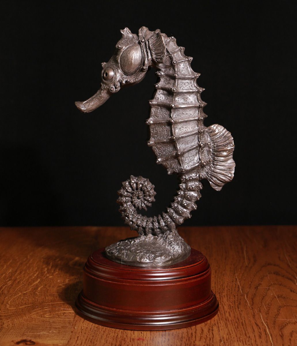 Seahorse, Cold Cast - Bronze F28 – Royal Marines Shop